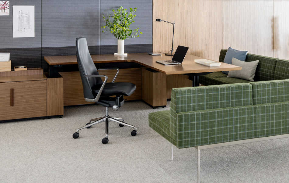 办公椅|现代真皮中班椅|办公家具|华体会体育官方在线官网家具|锥形大班椅